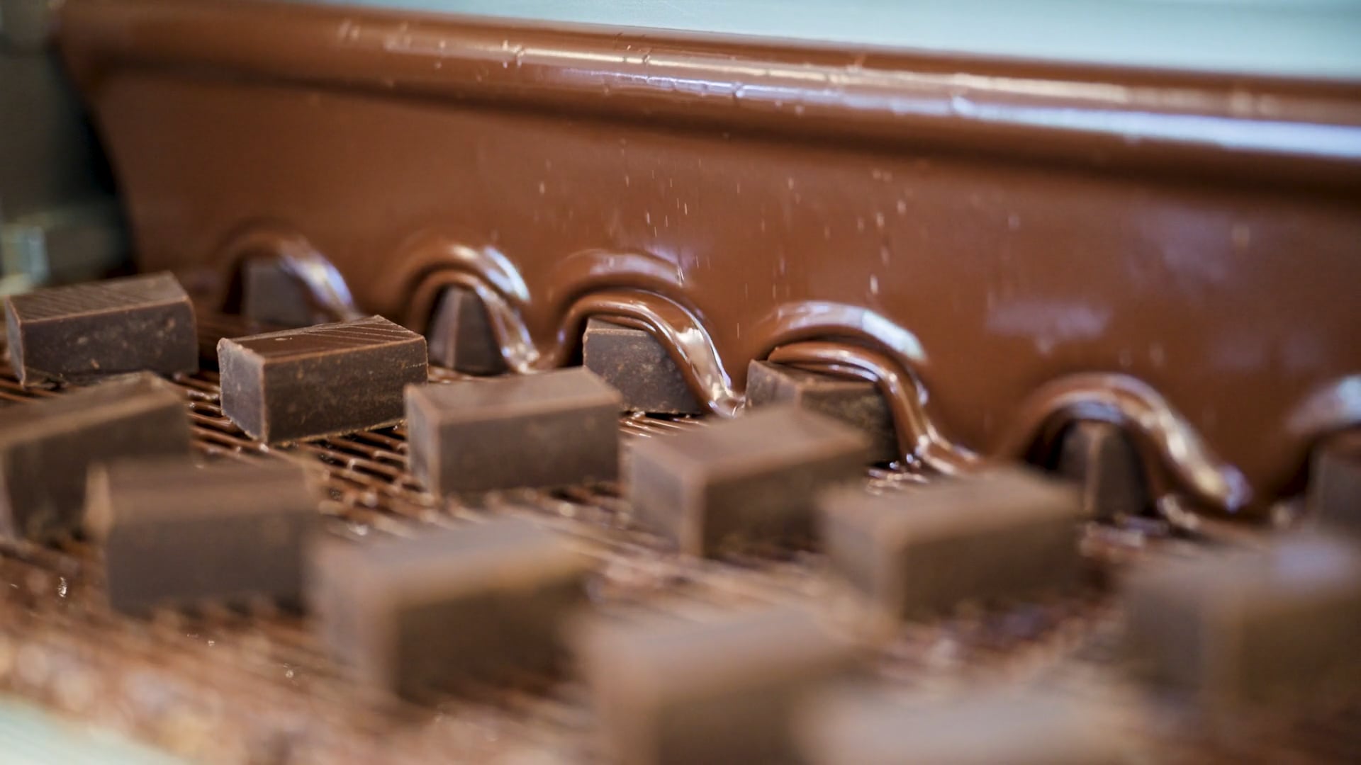 chocolate enrober